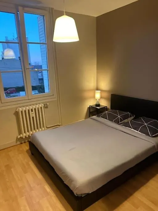 Apartment Appartement Traversant Avec Vue Exceptionnelle Saint-Etienne  France