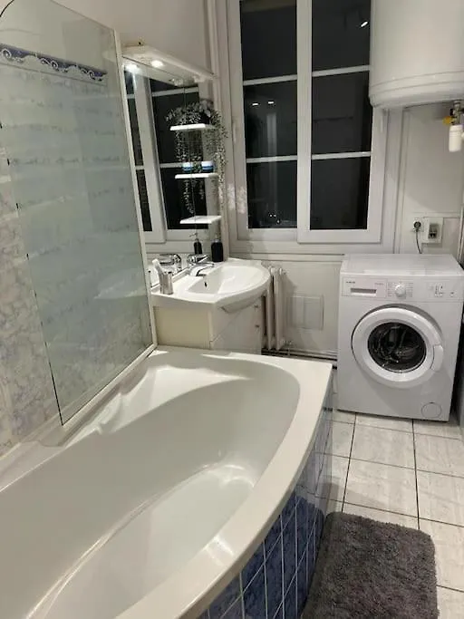 Appartement Traversant Avec Vue Exceptionnelle Saint-Etienne  0*, Saint-Etienne (Loire)